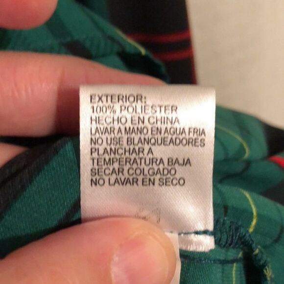 Gianni Bini L High Low Green Black Red Yellow Plaid Top Large - Picture 10 of 10